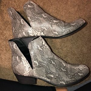 Women’s snakeskin booties